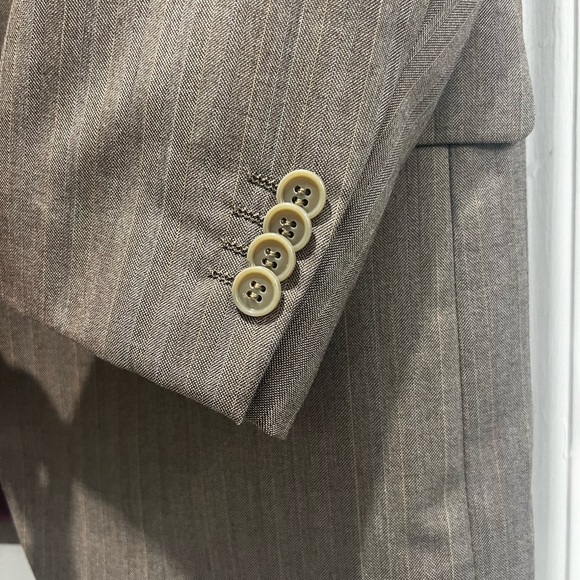 Men's Sport Coat / Blazer.  Brand: Moda Italia. Size 38R/32W - Picture 8 of 9